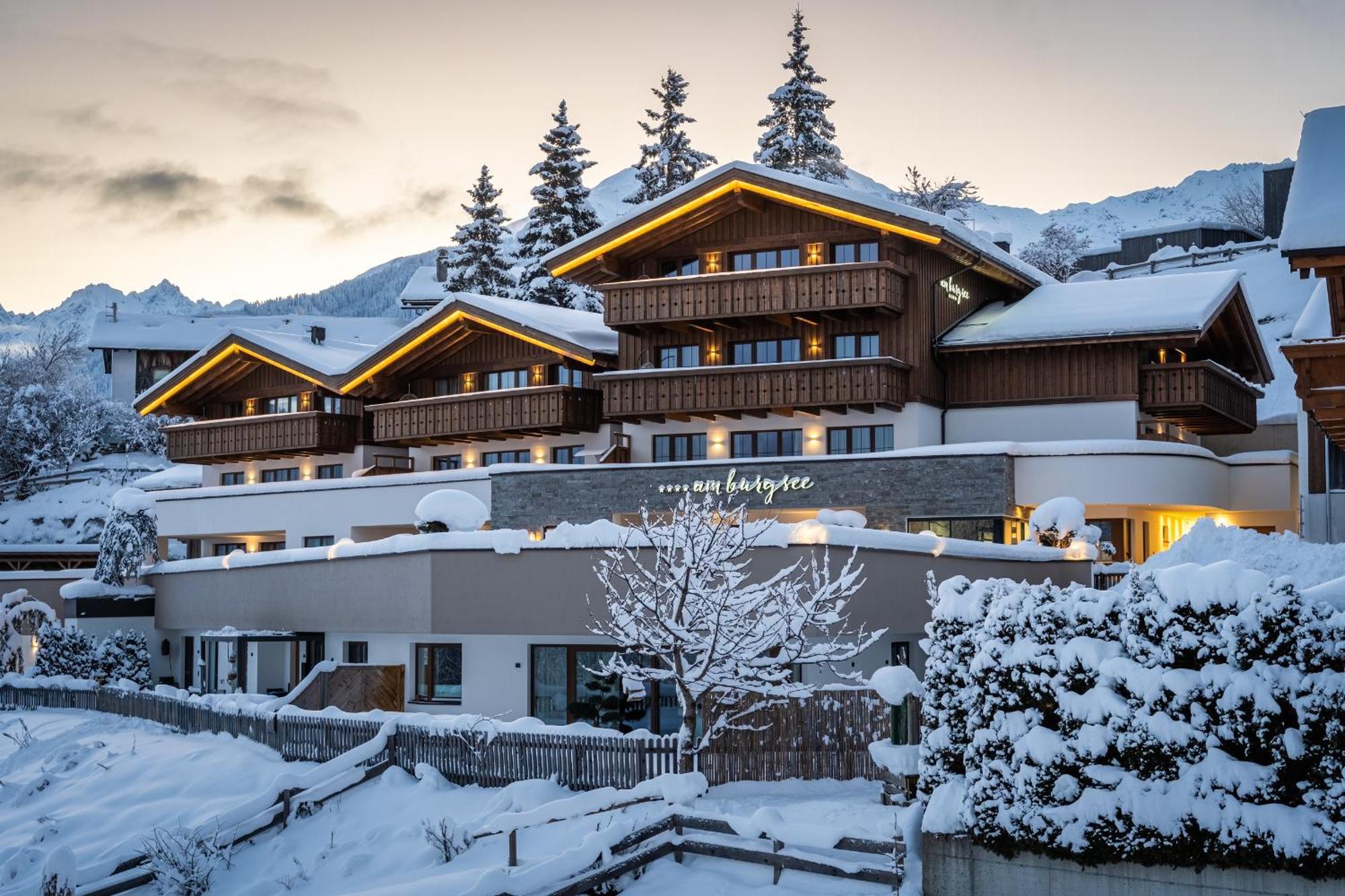 Alpin Chalet Am Burgsee 라디스 외부 사진
